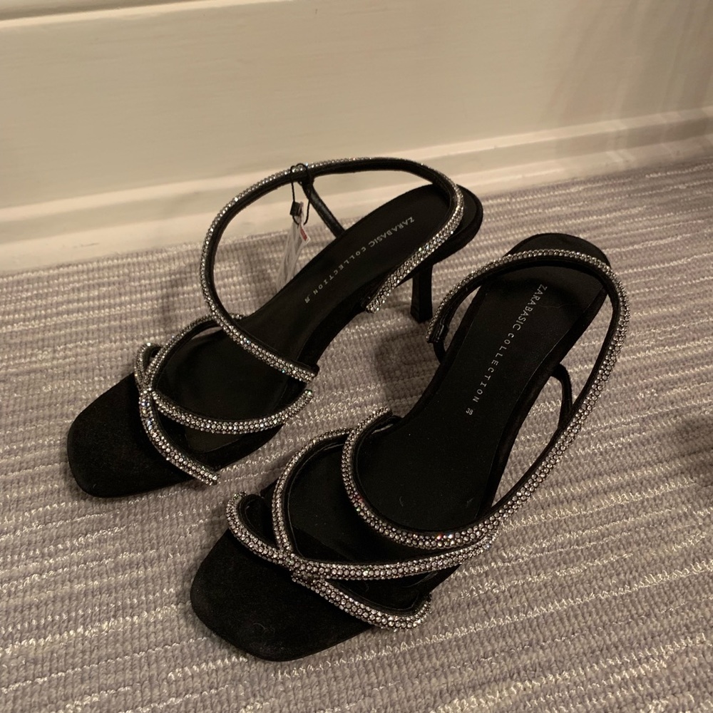 NWT Zara Heels